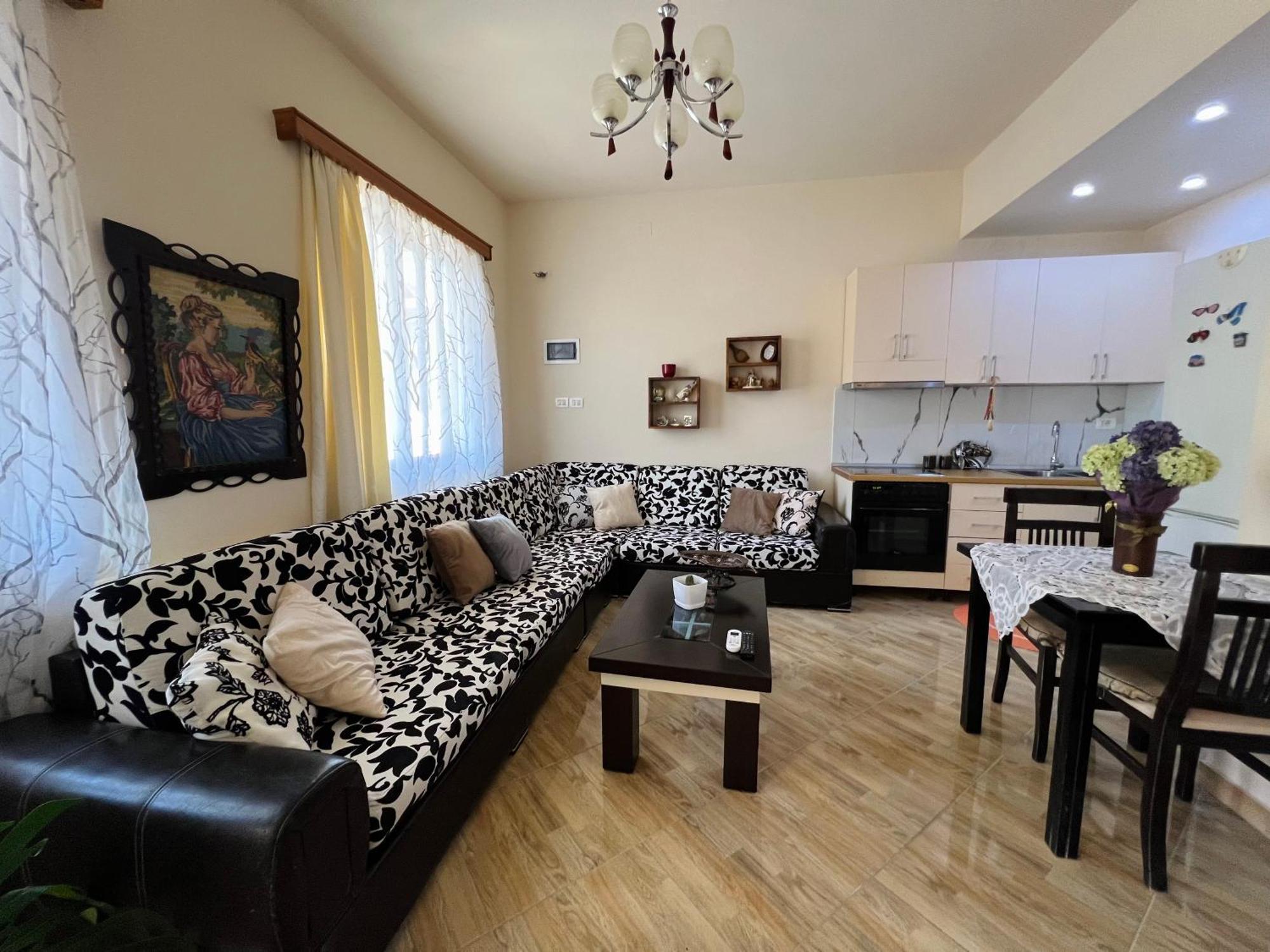 Villa Ensalv Berat - Apartment - Room - Penthouse Εξωτερικό φωτογραφία