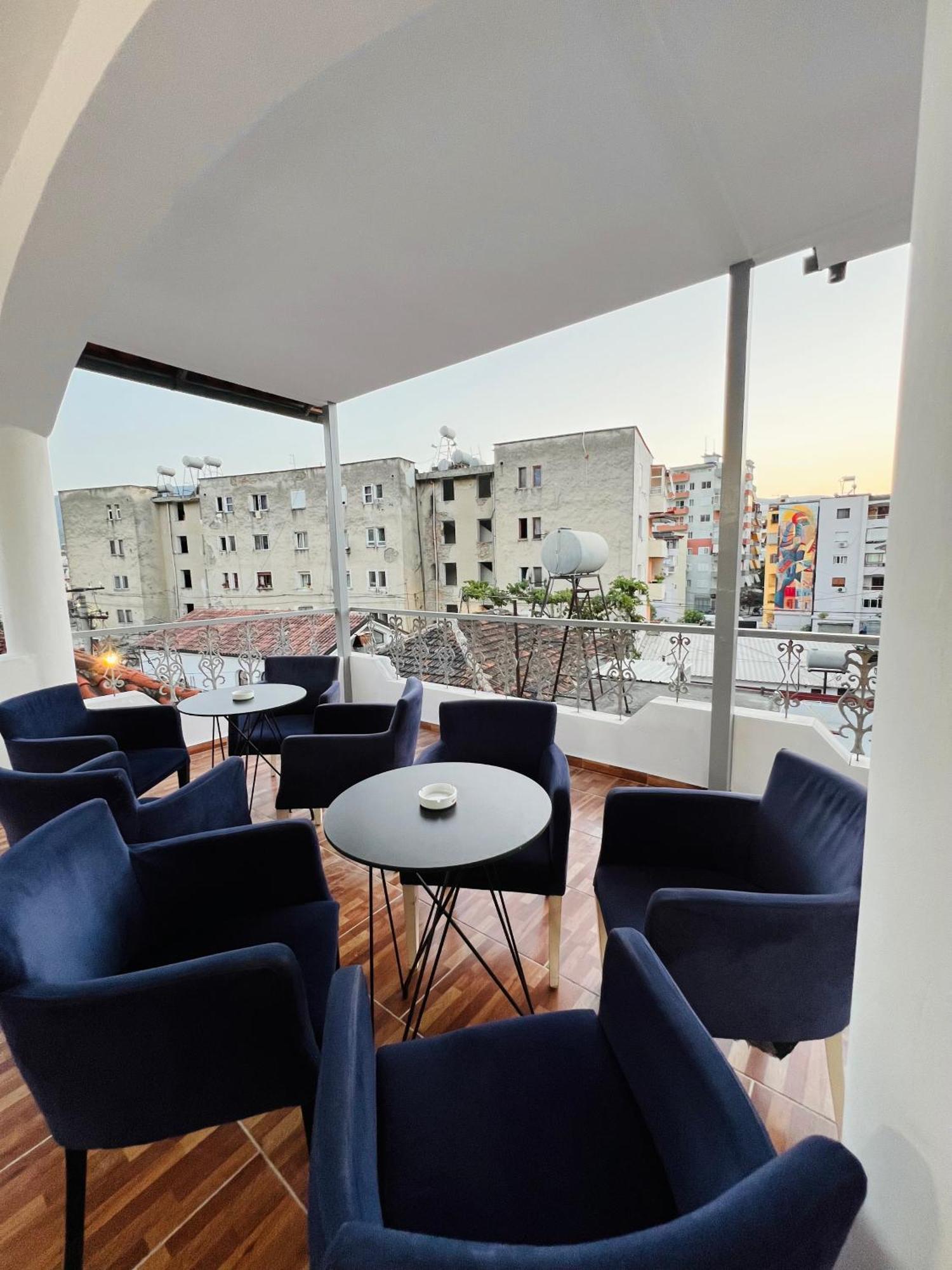 Villa Ensalv Berat - Apartment - Room - Penthouse Εξωτερικό φωτογραφία